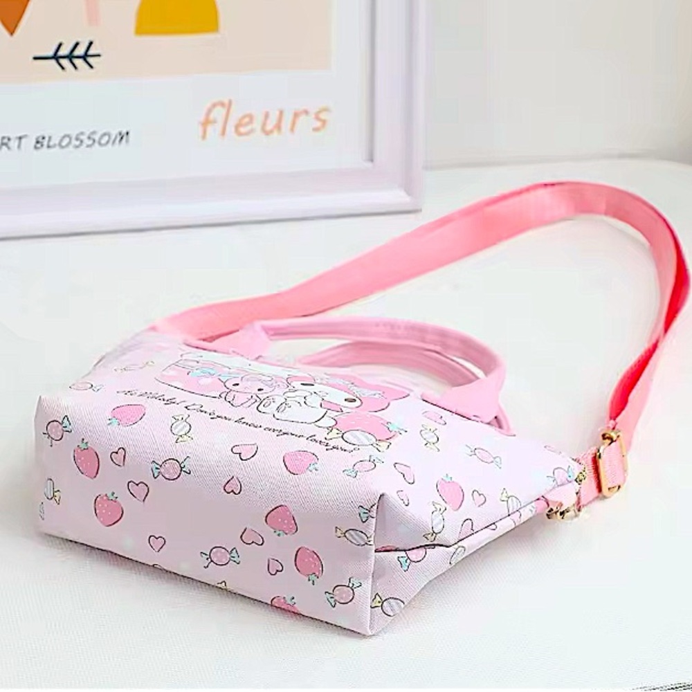 Hello Kitty and Friends Crossbody Handbag - Picture 4 of 6